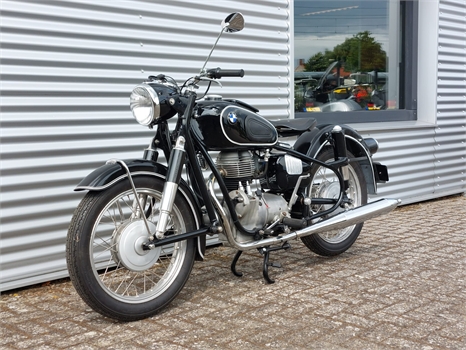 BMW R 26